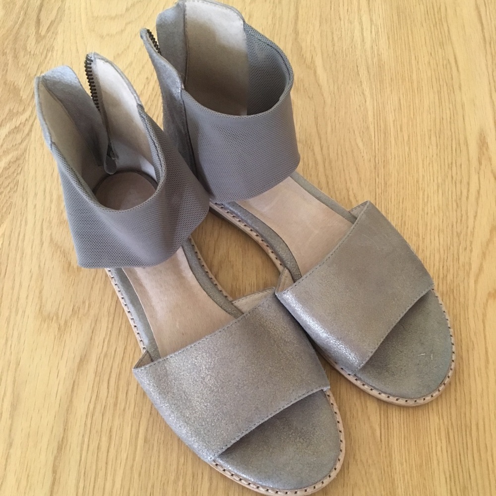 Eileen Fisher Sign Ankle Band Sandals